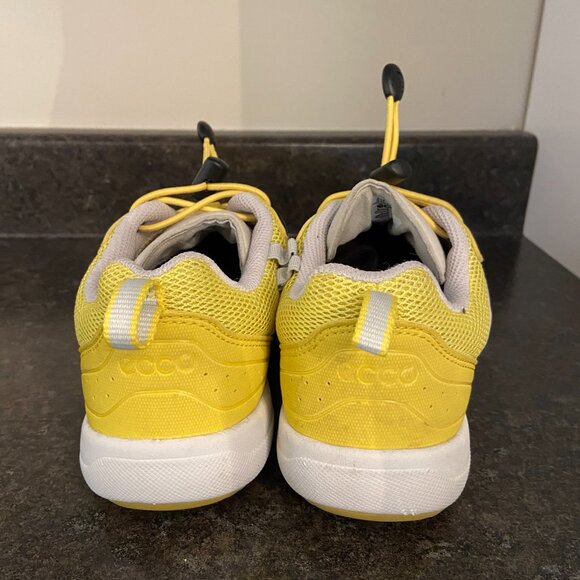 Ecco Lagoon Water Shoes - Size 6 - Picture 5 of 8